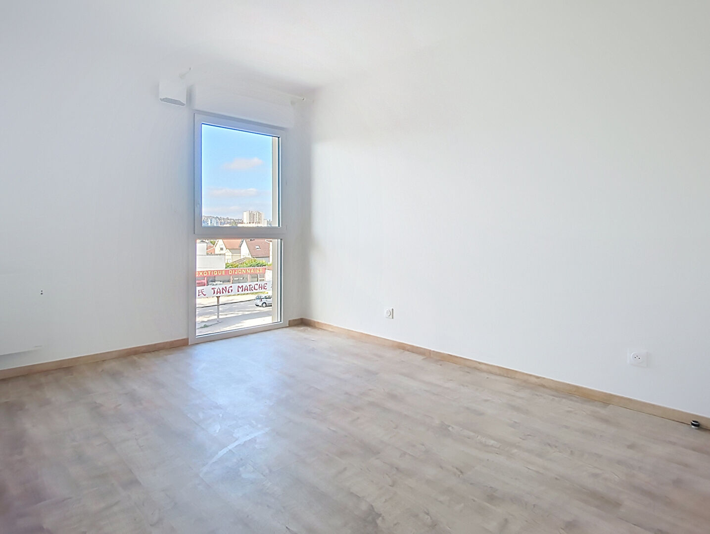 Maison à louer, 37m², Chenôve
