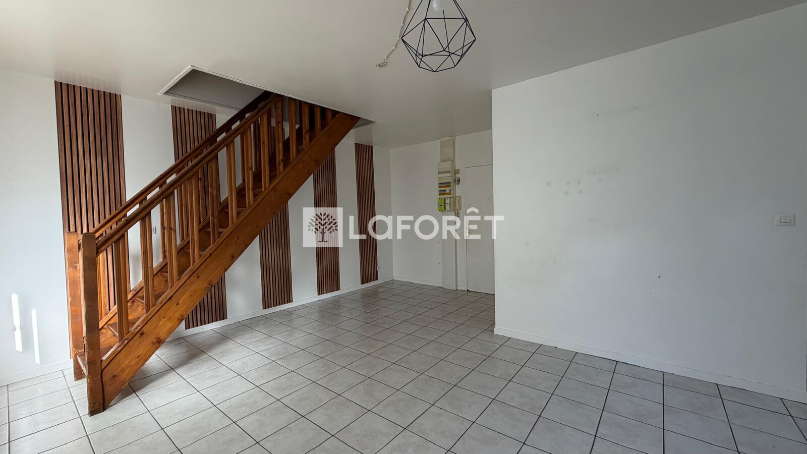 Maison à louer, 53m², ELBEUF