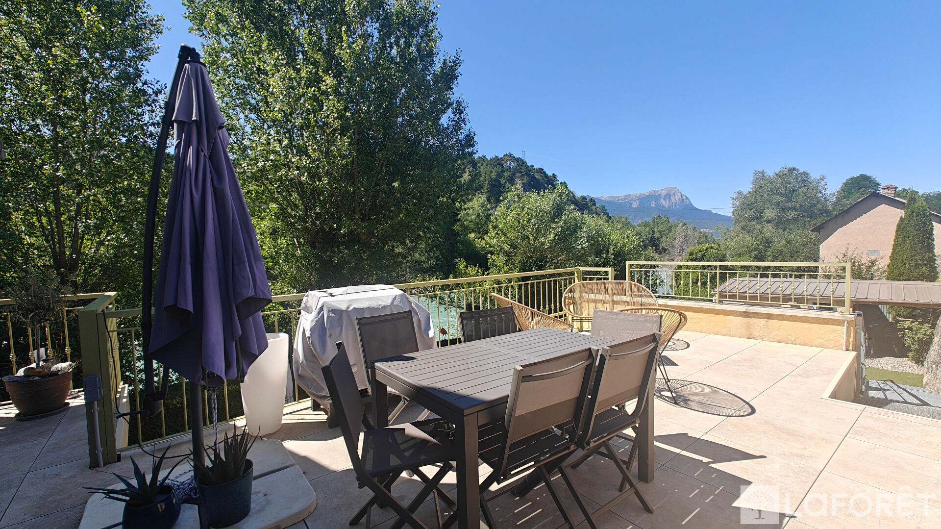 Maison à vendre, 92m², EMBRUN