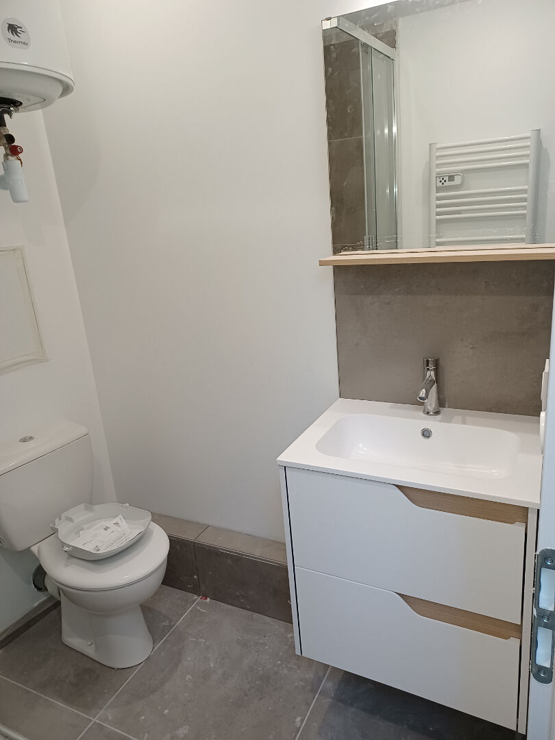 Maison à louer, 26m², Dogneville