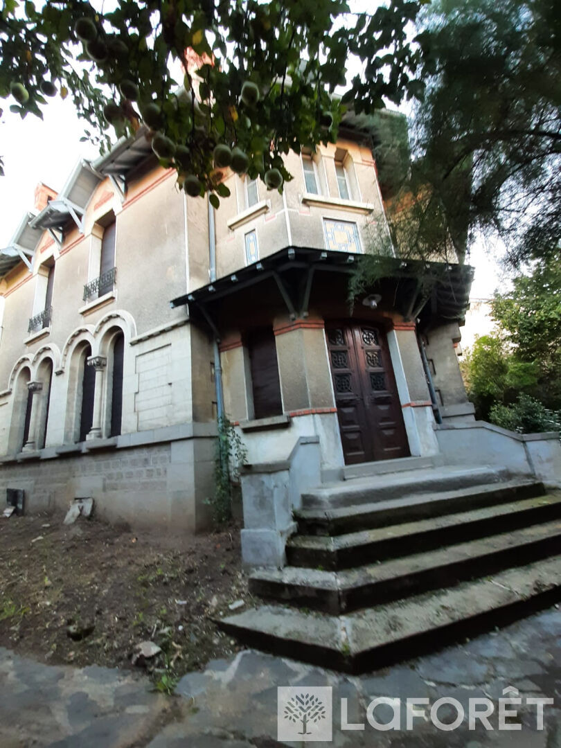 Maison à vendre, 208m², LANGEAC