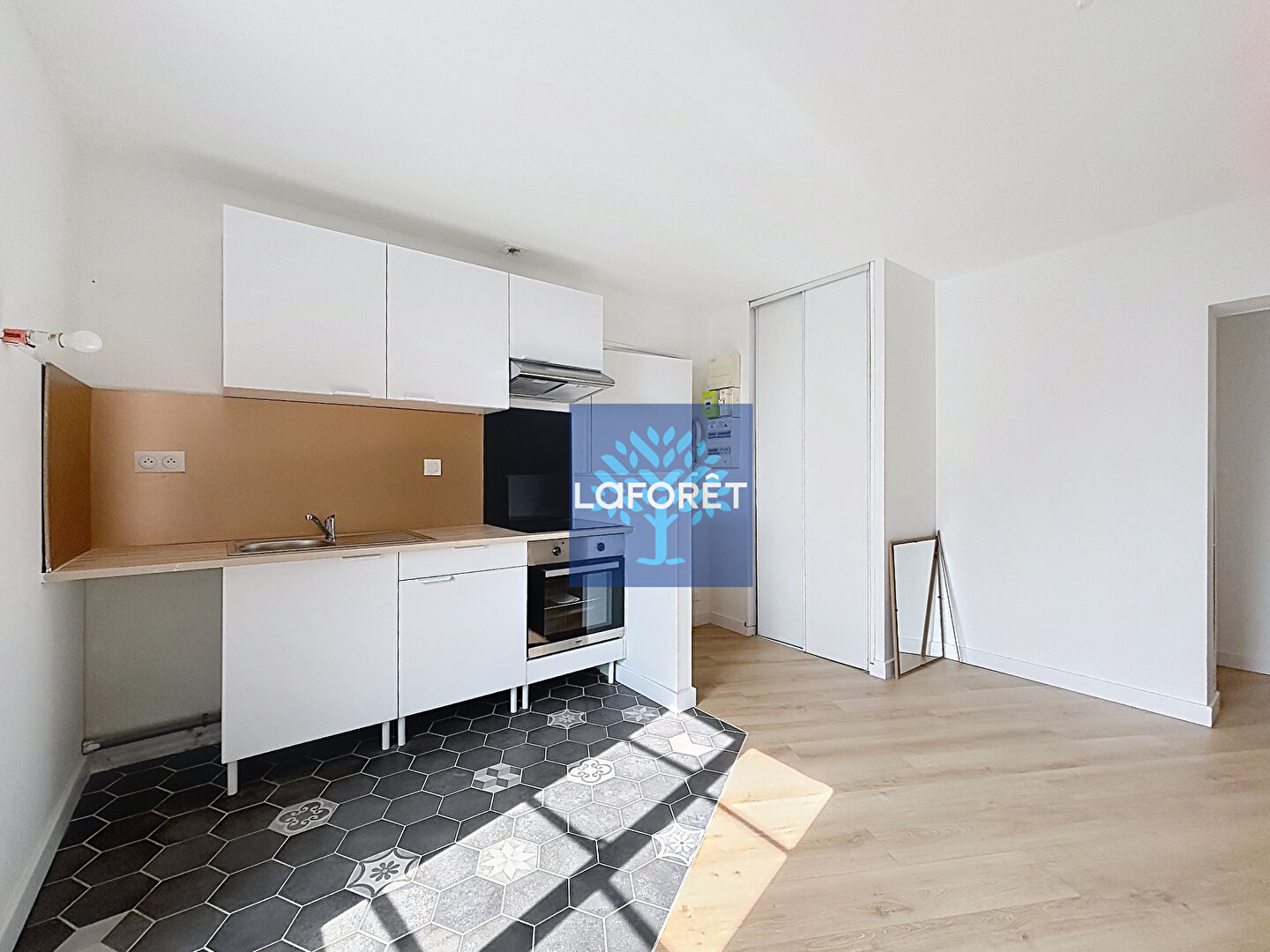 Maison à louer, 53m², FOUGERES