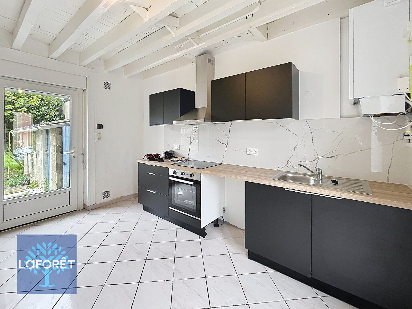 Maison à louer, 74m², Fougères