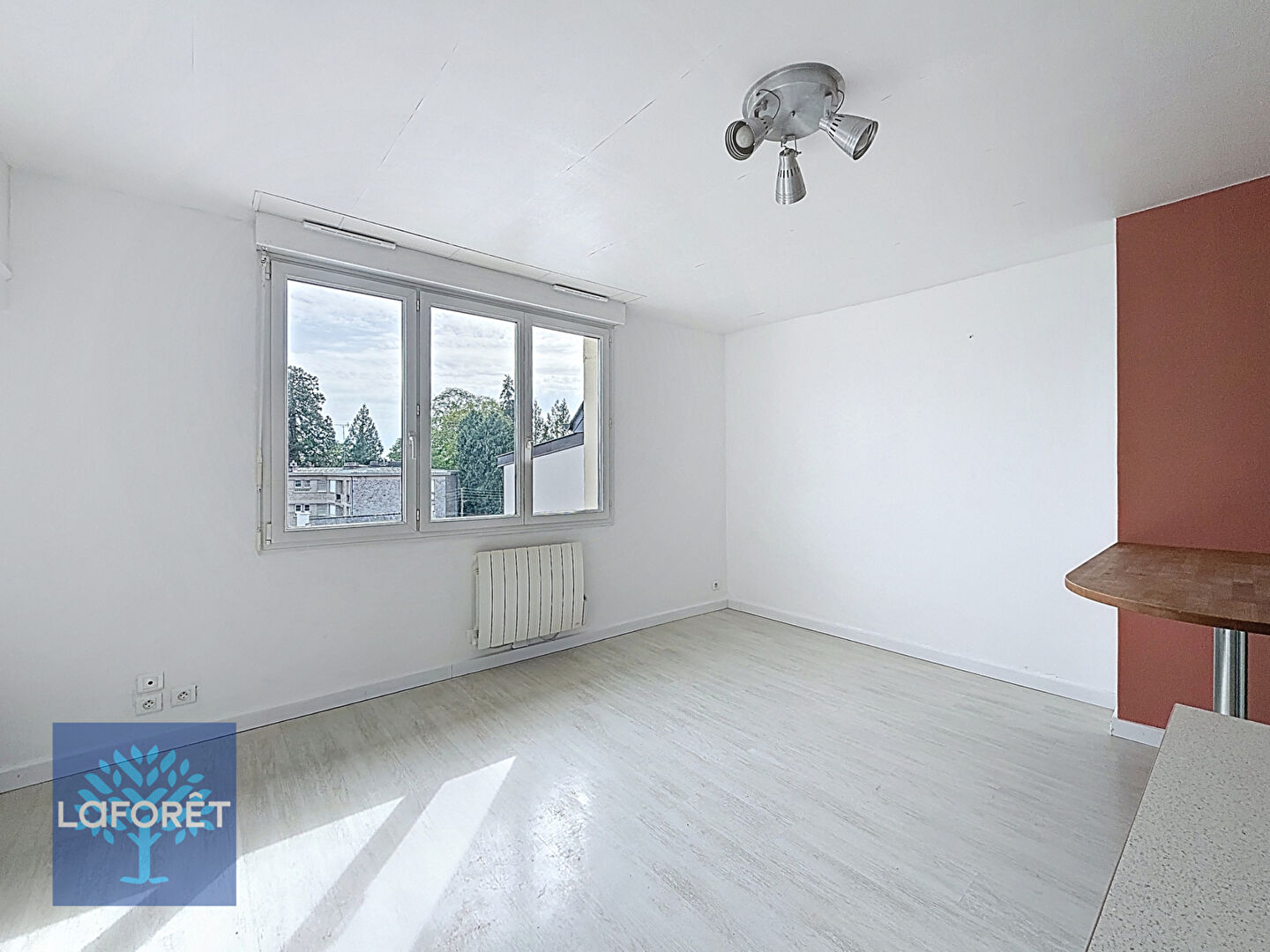 Maison à louer, 45m², FOUGERES