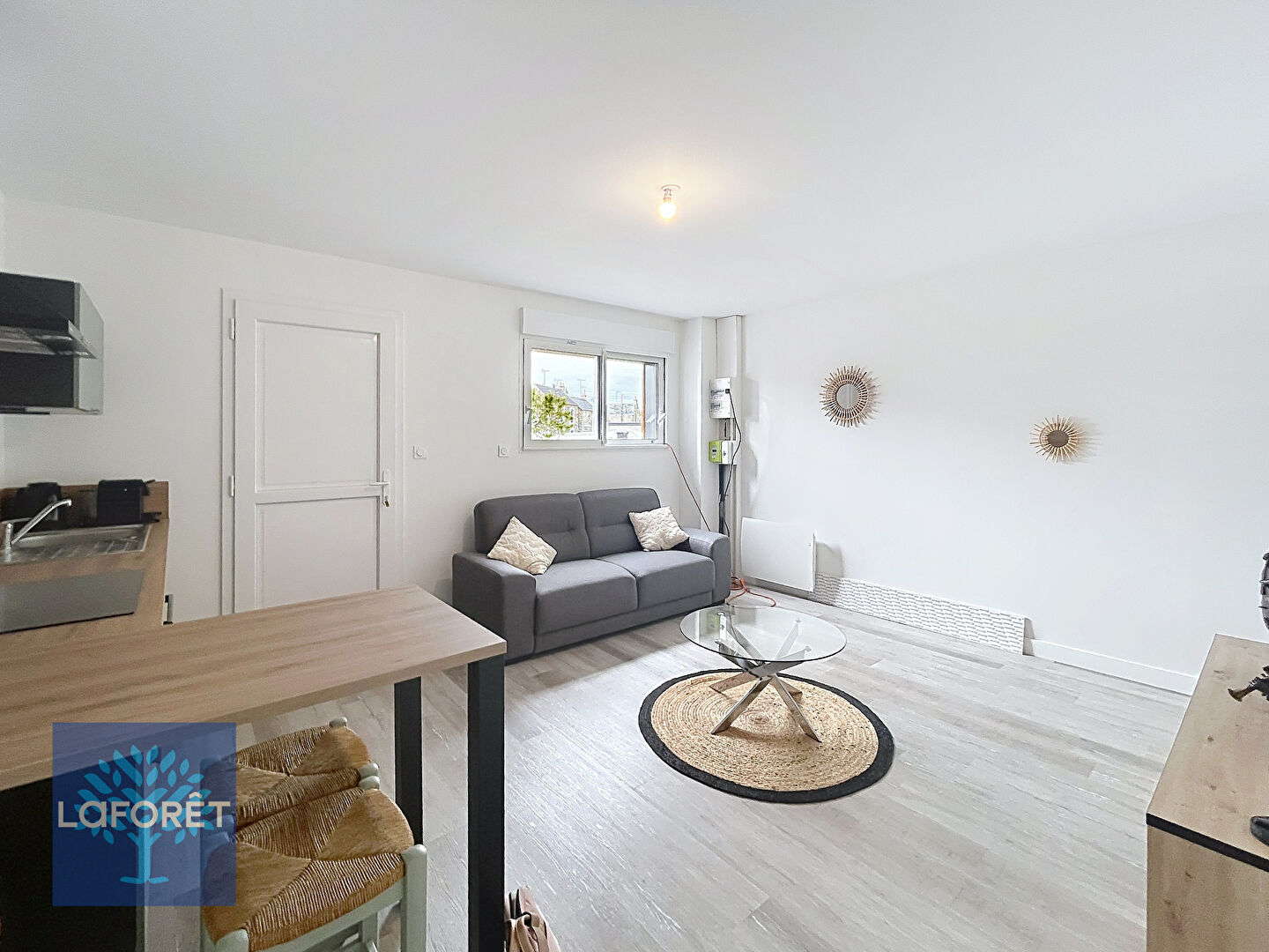 Maison à louer, 35m², FOUGERES