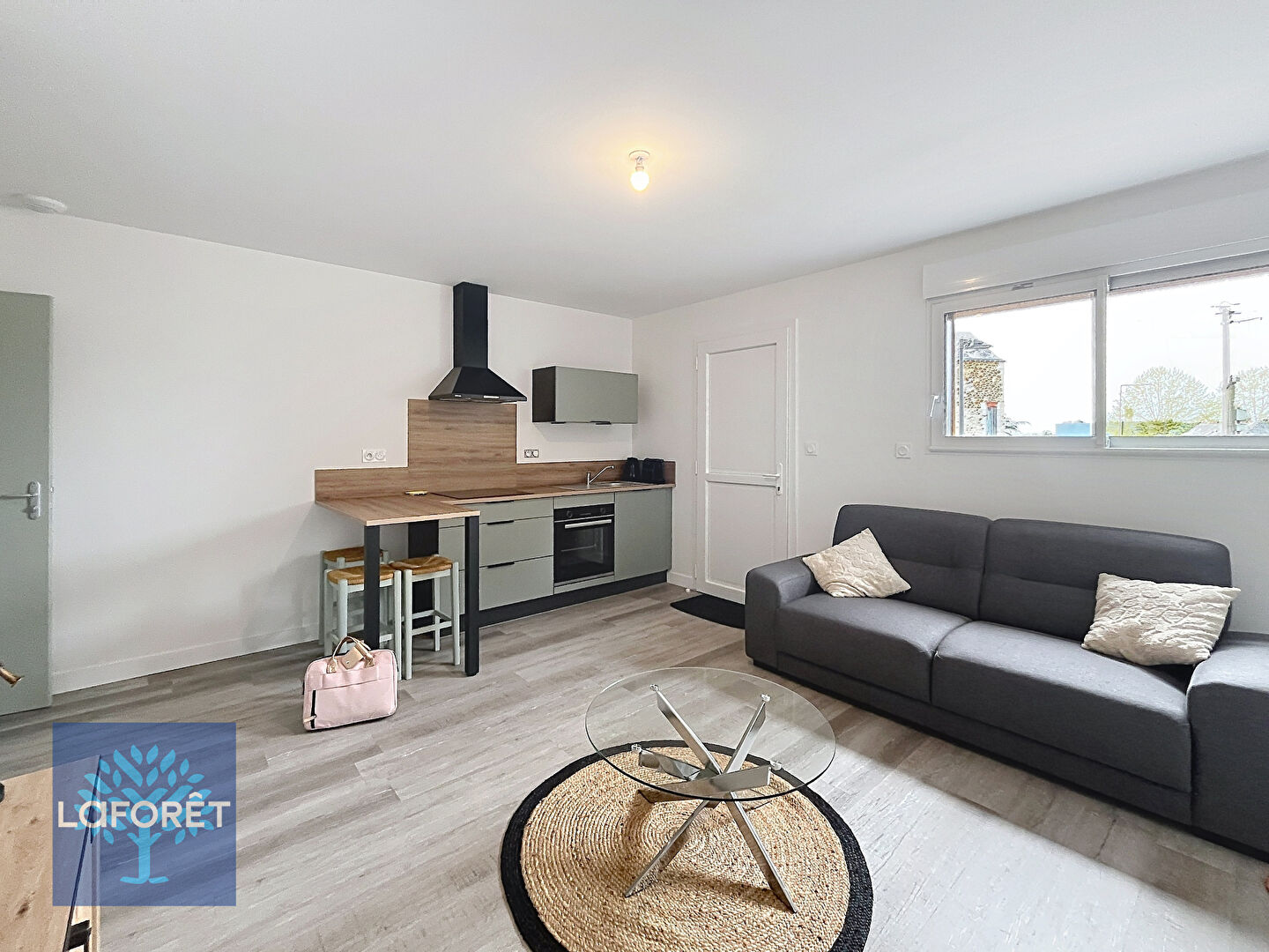 Maison à louer, 35m², FOUGERES