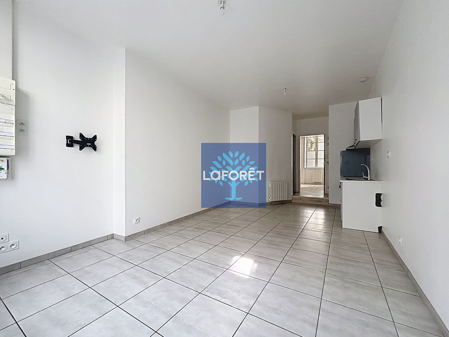 Maison à louer, 36m², FOUGERES