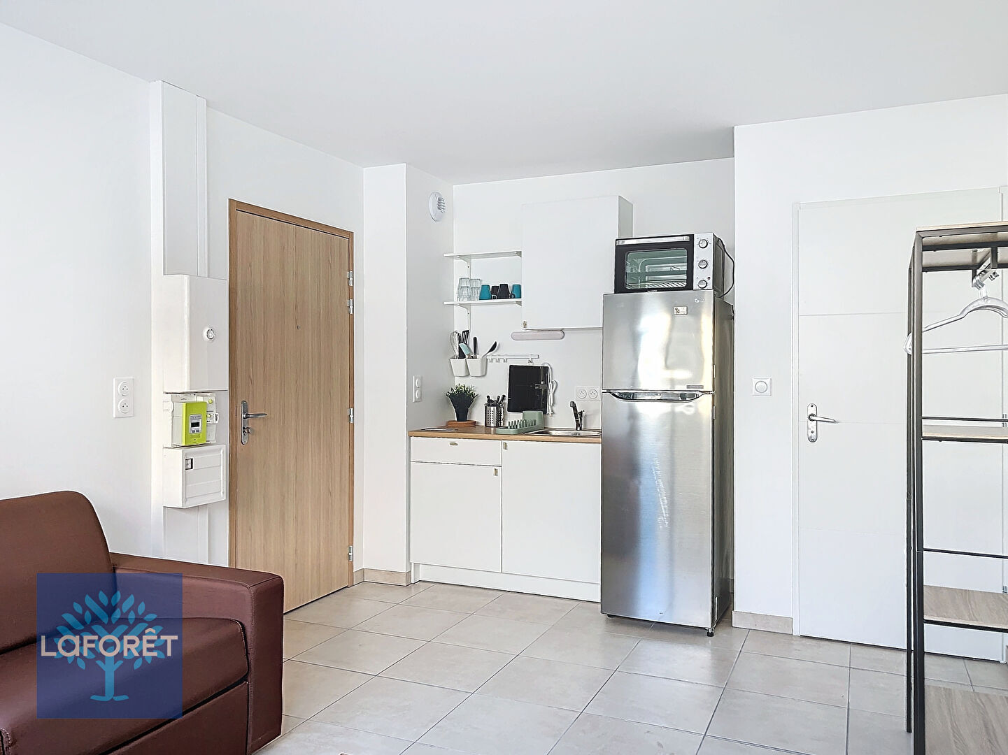 Maison à louer, 21m², FOUGERES