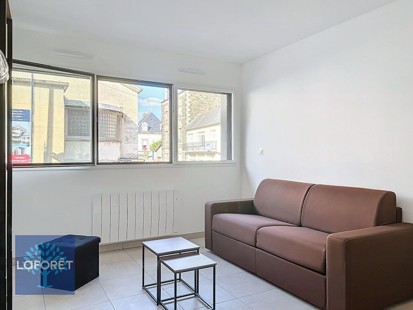 Maison à louer, 21m², FOUGERES