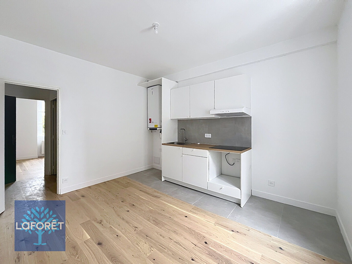 Maison à louer, 30m², FOUGERES