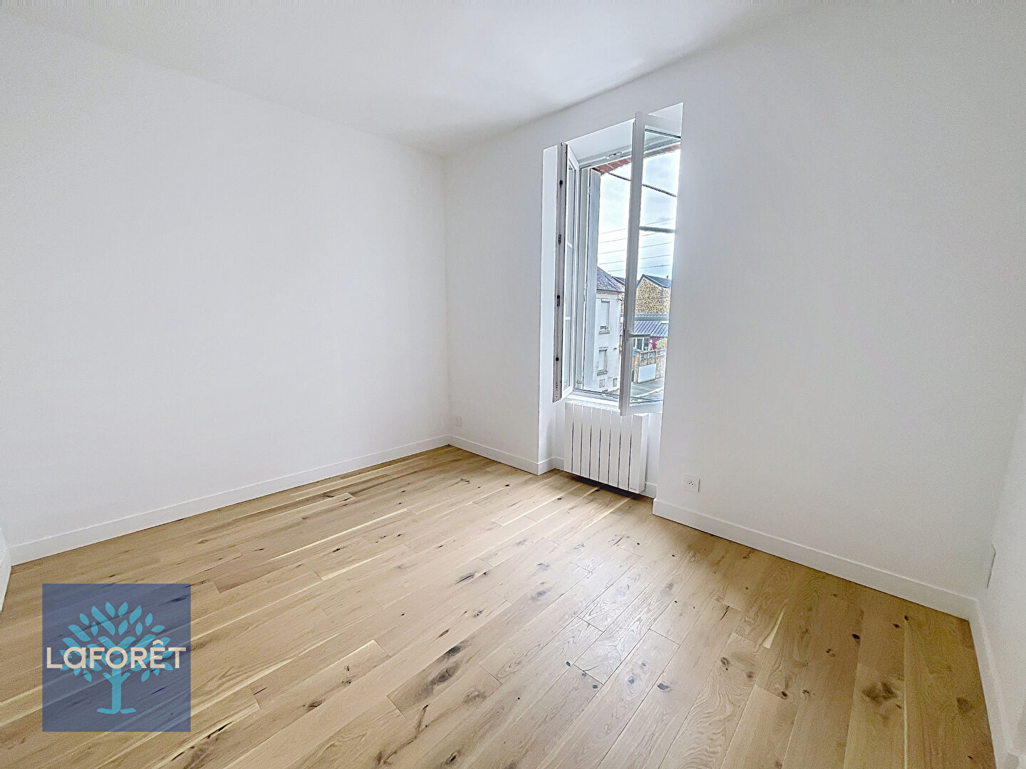 Maison à louer, 40m², FOUGERES