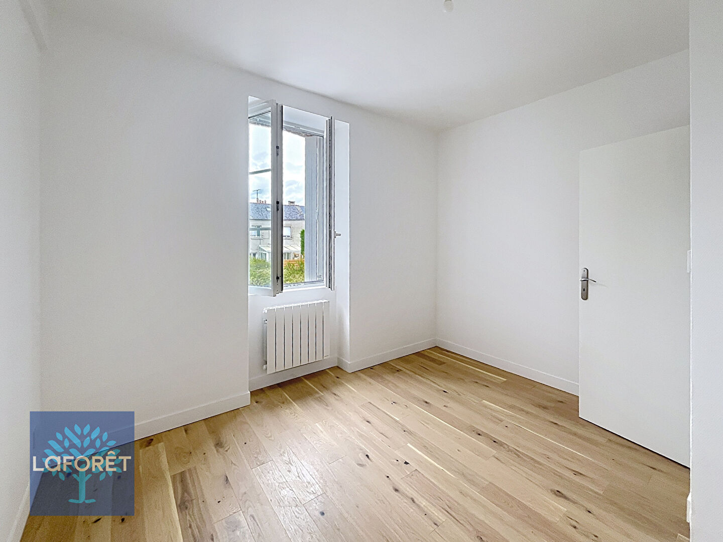 Maison à louer, 30m², FOUGERES