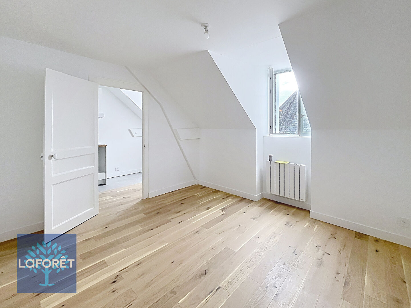 Maison à louer, 36m², FOUGERES