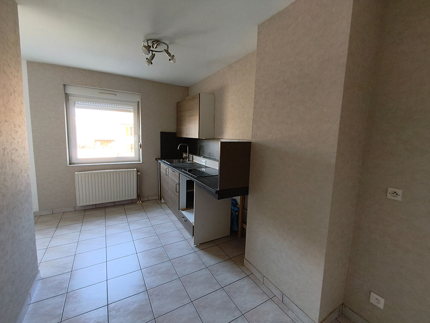 Maison à louer, 95m², Pontpierre