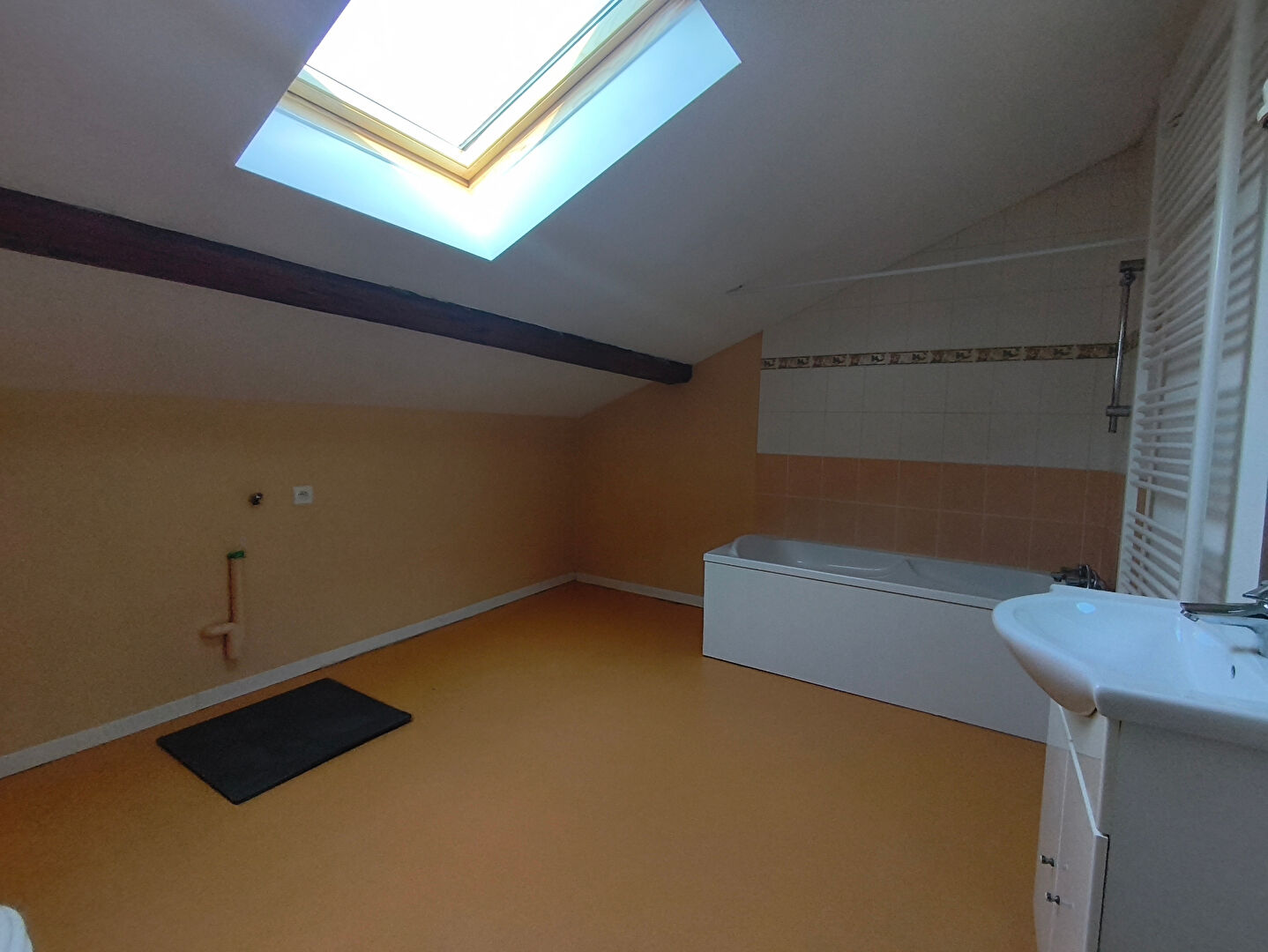 Maison à louer, 61m², Pontpierre