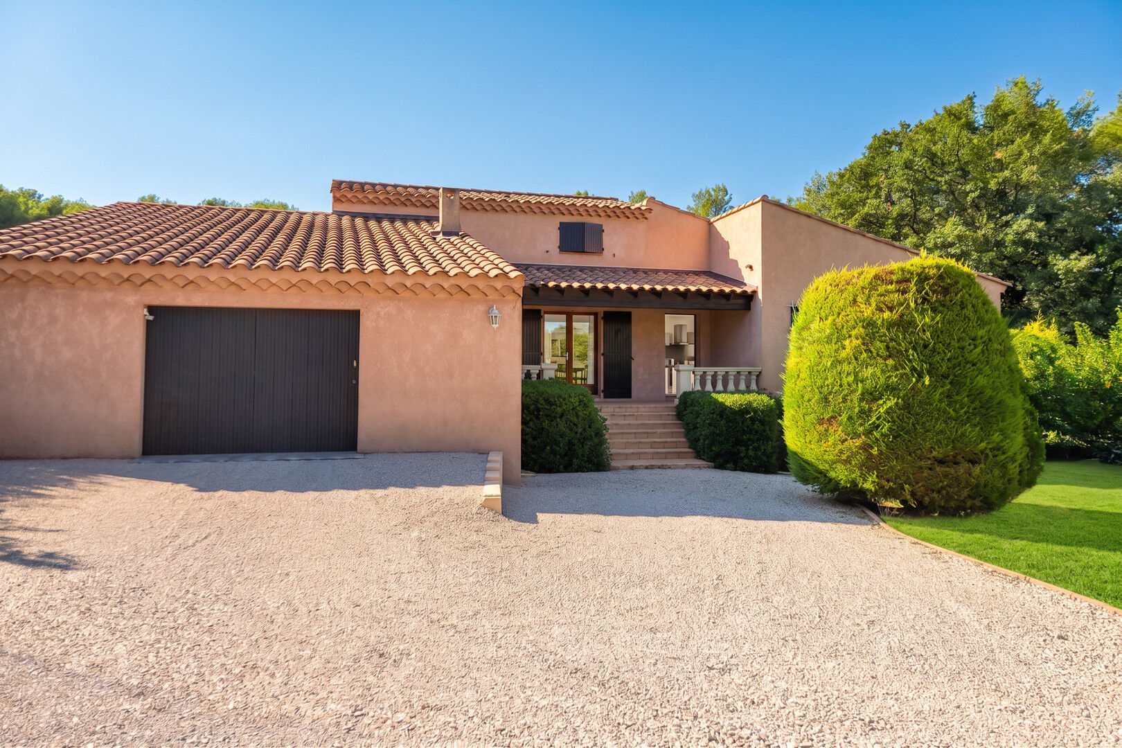 Maison à vendre, 137m², GREASQUE