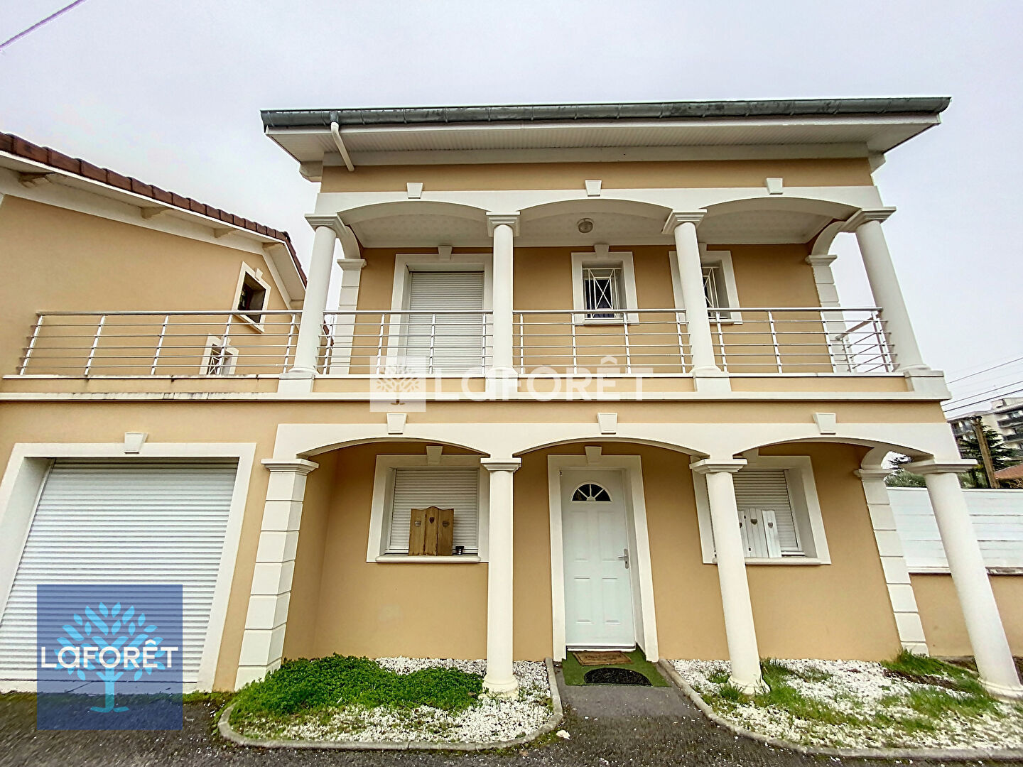 Maison a louer meyzieu - 5 pièce(s) - 92 m2 - Surfyn