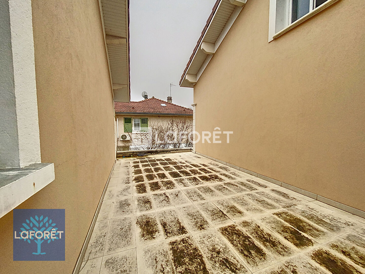 Maison a louer meyzieu - 5 pièce(s) - 92 m2 - Surfyn