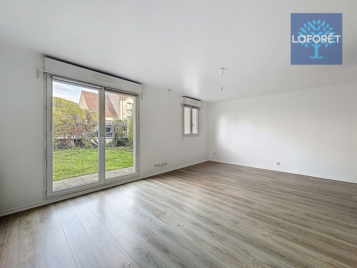 Appartement a louer noisy-le-grand - 1 pièce(s) - 33.22 m2 - Surfyn