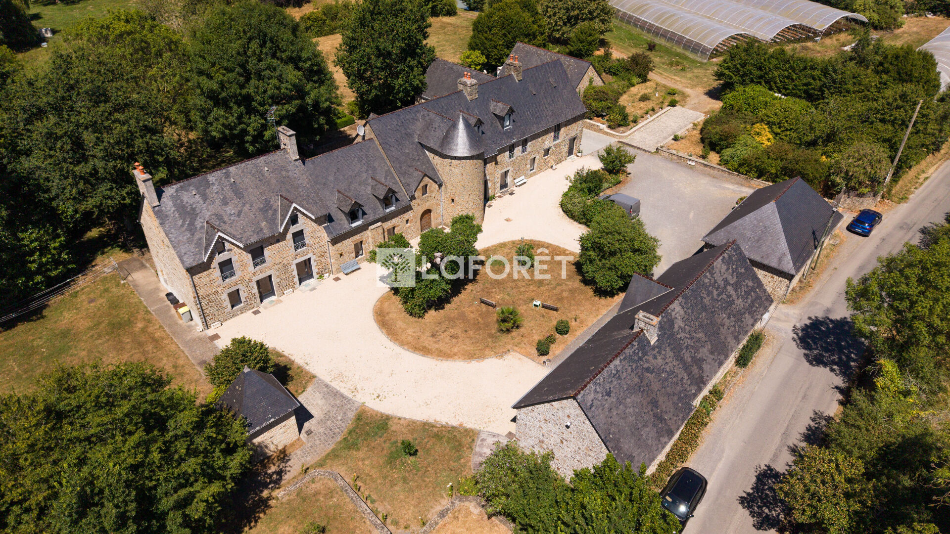 Maison à vendre, 587m², SAINT AUBIN DES PREAUX