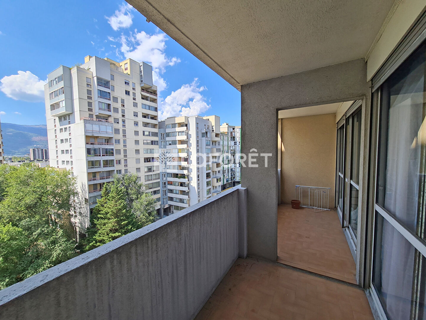 Location appartement Grenoble 5 pièce(s) 72 m² 350 €/mois ⇔ Laforêt Immobilier