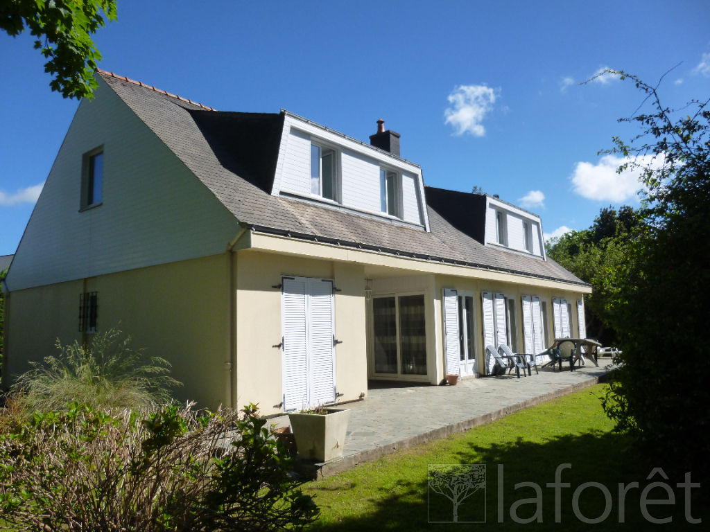 Achat maison près de Lannion 8 pièce(s) 224 m² 315 000 € ⇔ Laforêt Immobilier