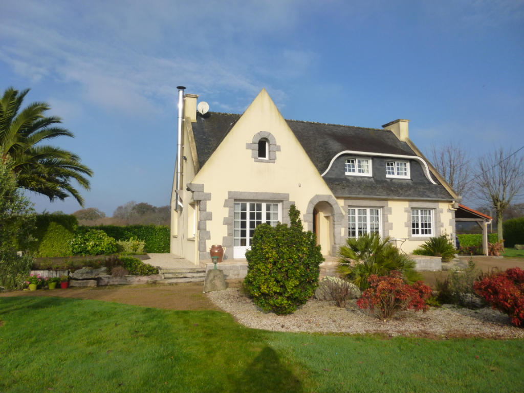 Achat maison Lannion 6 pièce(s) 99 m² 190 800 € ⇔ Laforêt Immobilier