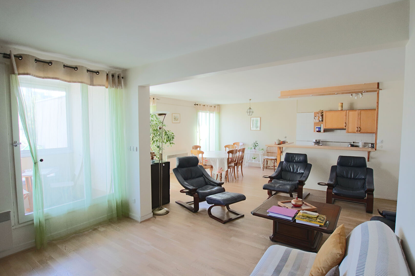 Appartement a louer houilles - 5 pièce(s) - 108.77 m2 - Surfyn