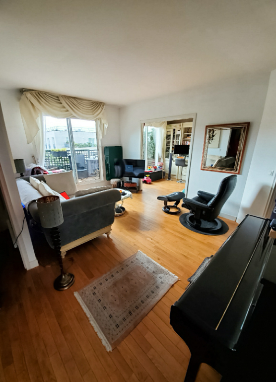 Location appartement Issy-les-Moulineaux - 3 pièce(s) - 70 ...