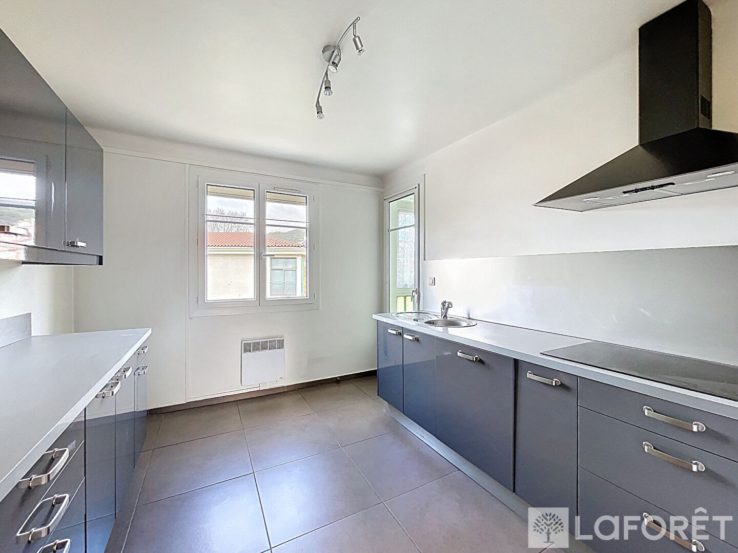 Maison à louer, 66m², Le Cannet-des-Maures