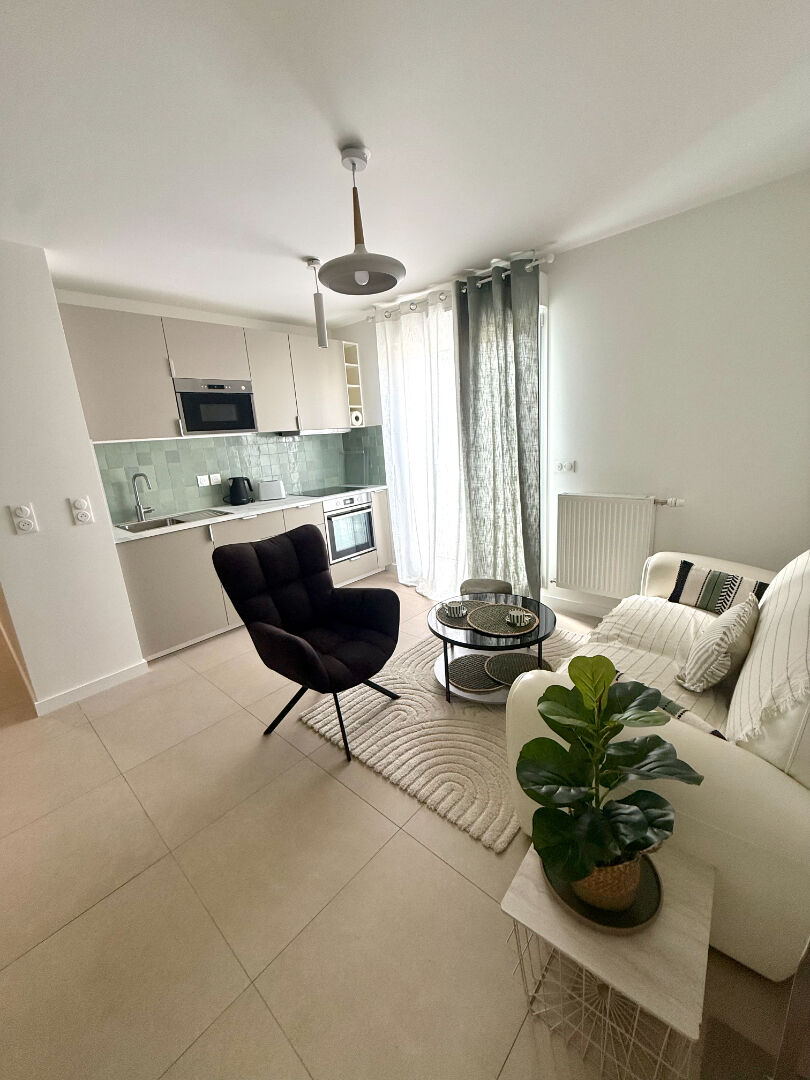 Maison à louer, 37m², VILLEMOMBLE