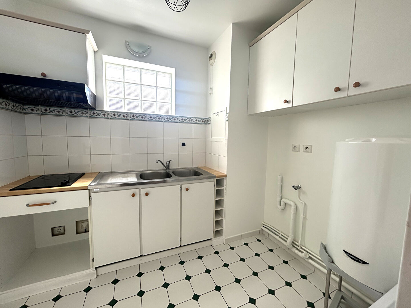 Maison à louer, 34m², AULNAY SOUS BOIS