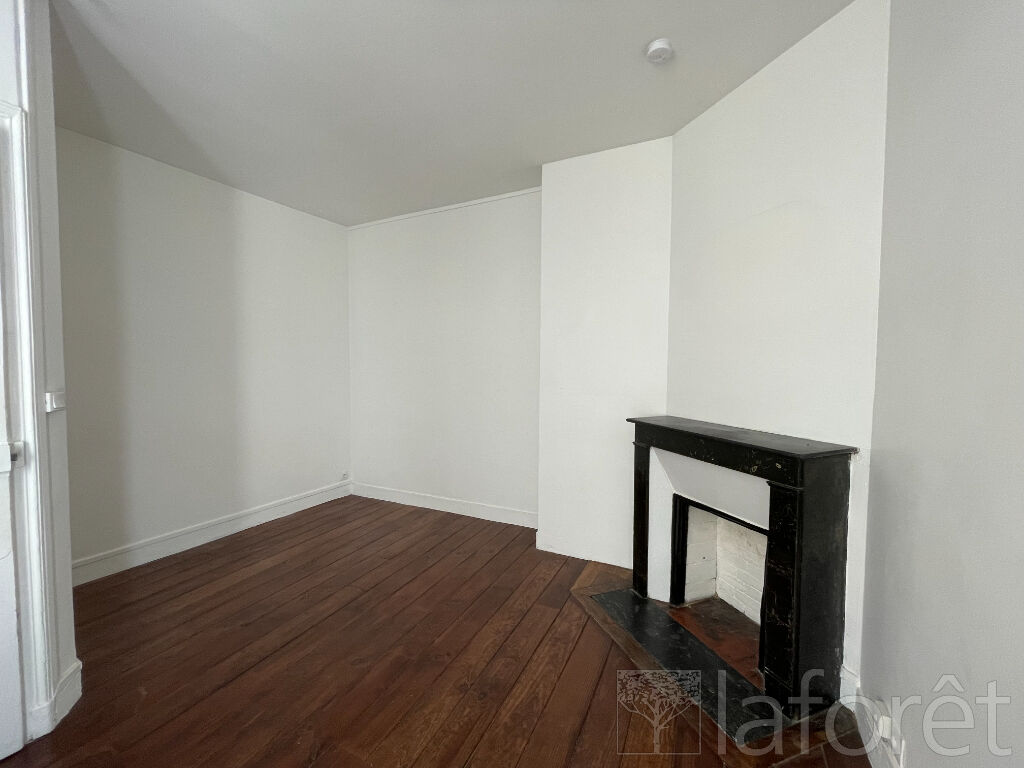 Maison à louer, 18m², LEVALLOIS PERRET