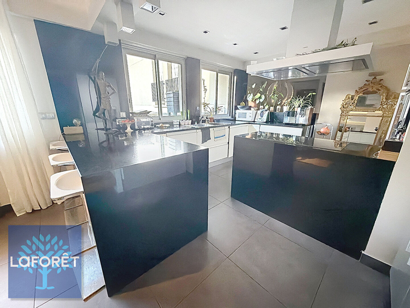 Maison à vendre, 200m², LEVALLOIS PERRET