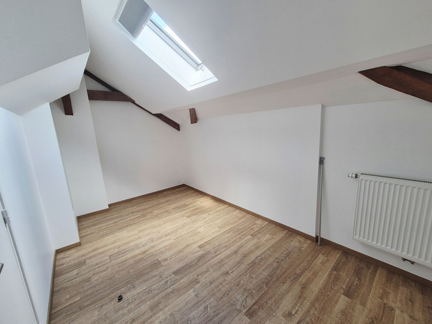 Appartement a louer  - 4 pièce(s) - 75.28 m2 - Surfyn