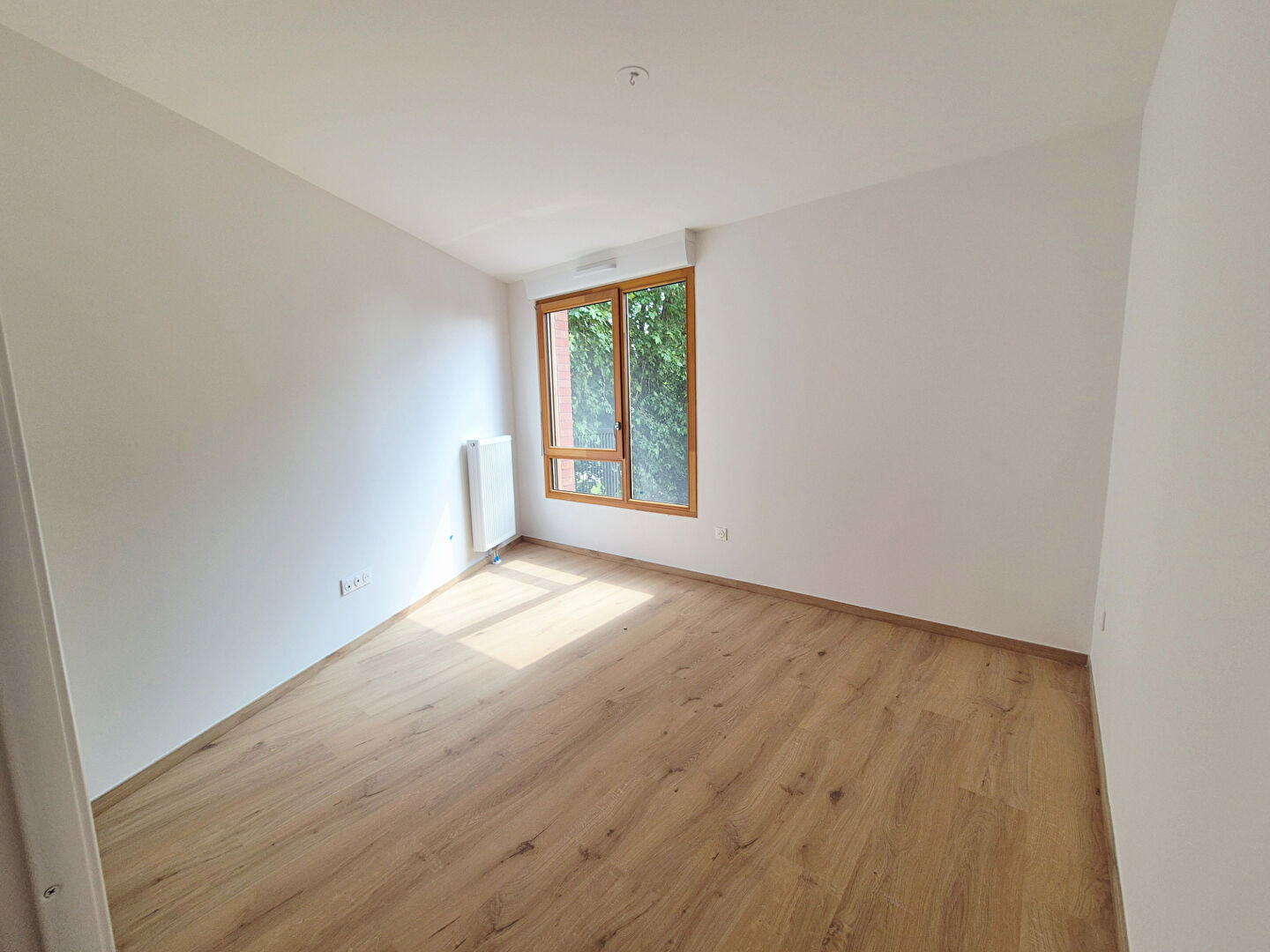 Appartement a louer  - 4 pièce(s) - 75.9 m2 - Surfyn