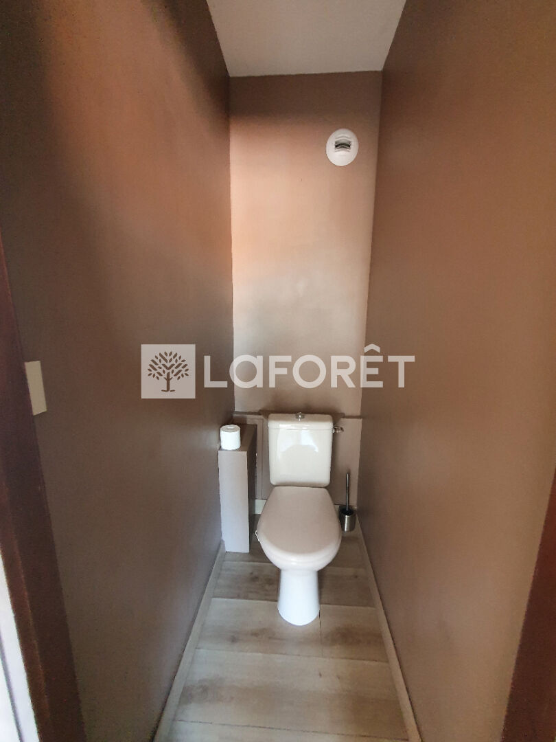 Appartement a louer  - 2 pièce(s) - 72.09 m2 - Surfyn