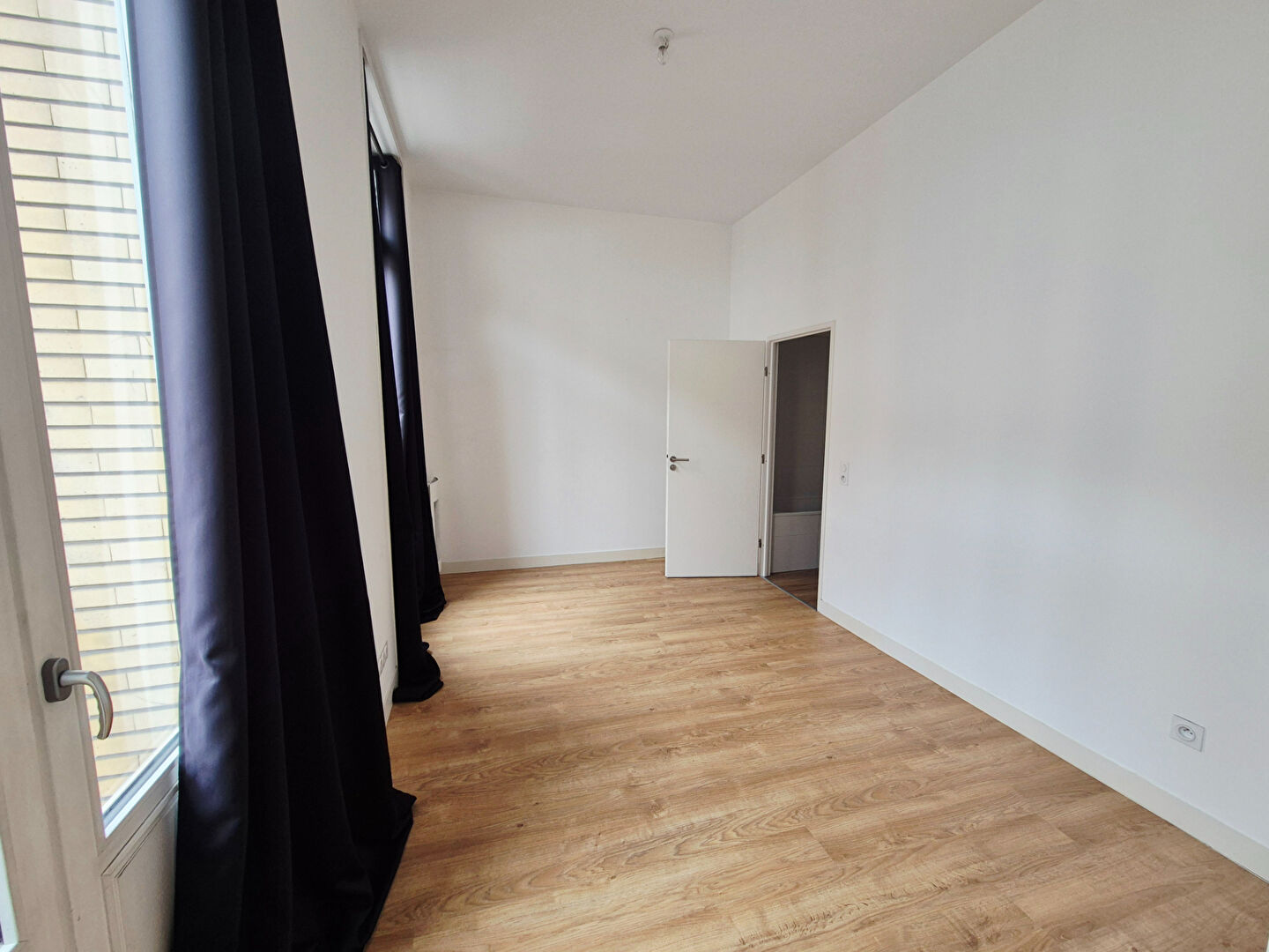 Appartement a louer lille - 3 pièce(s) - 68.4 m2 - Surfyn