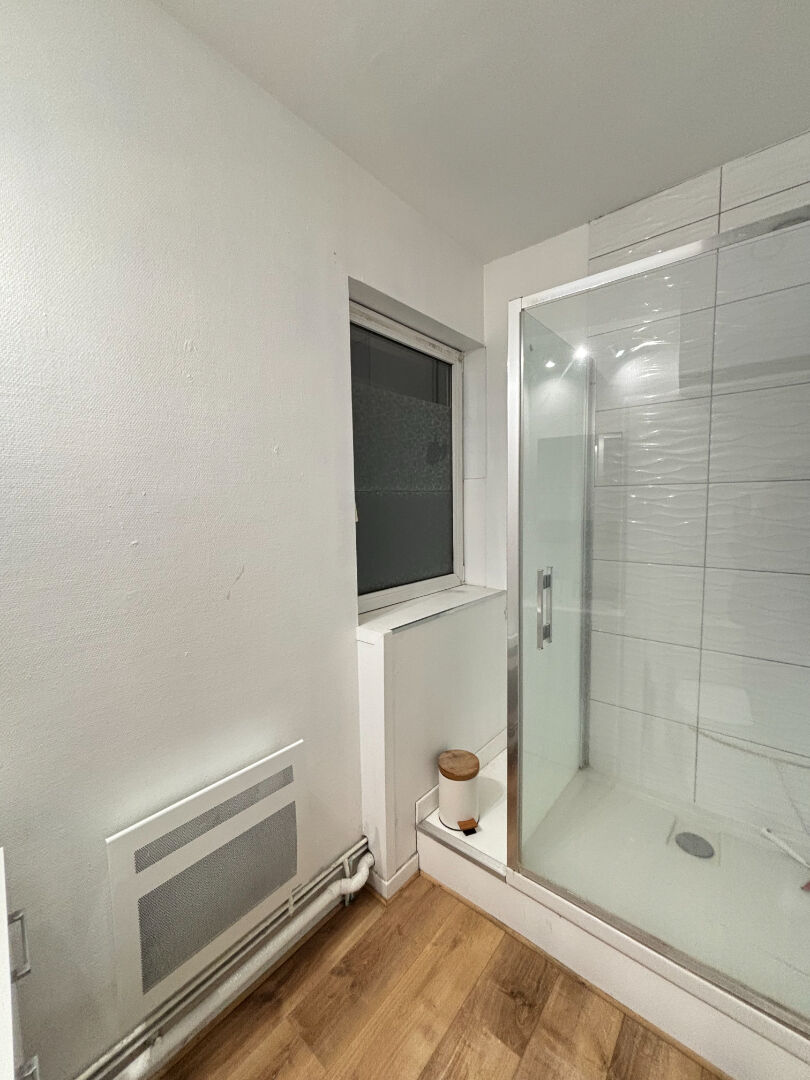 Maison à louer, 27m², Lille