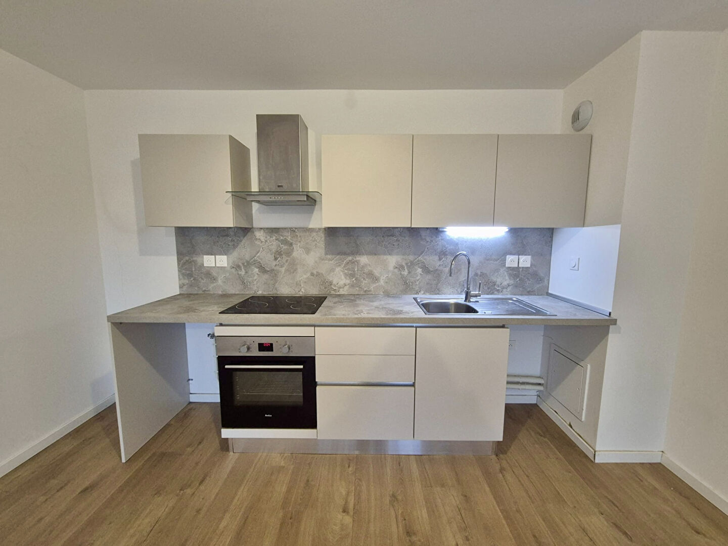 Maison à louer, 62m², Lille