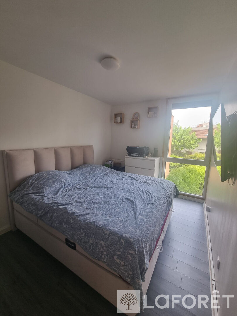 Appartement T4 - 79m² - Livry-Gargan — 4 pièces, 79 m², 3 chambres — photo 5