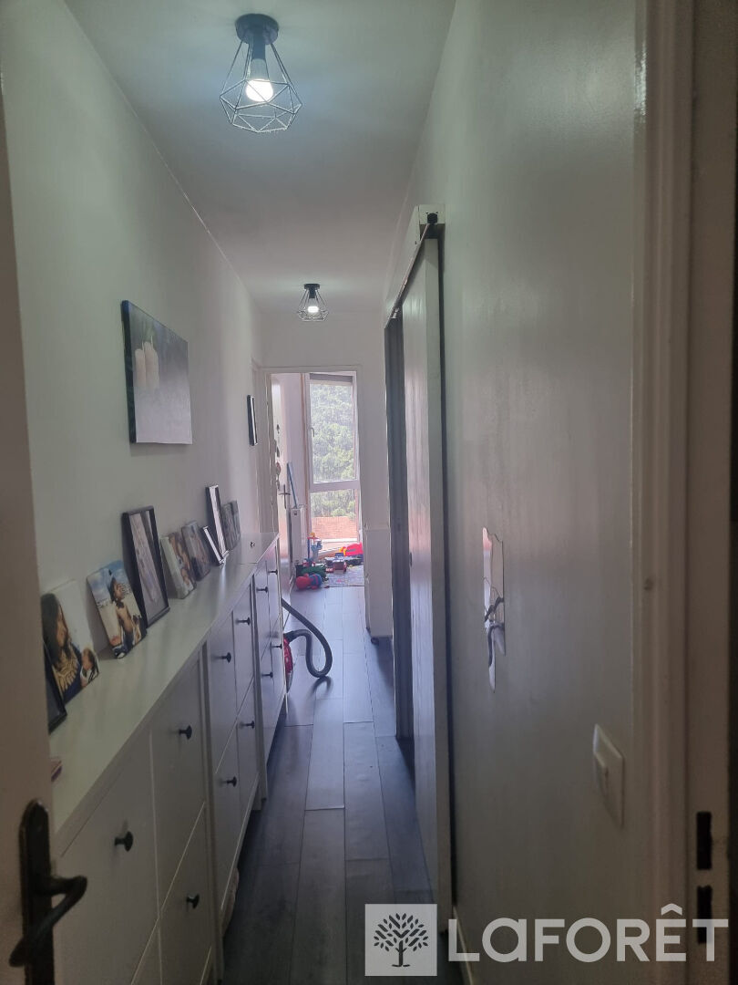 Appartement T4 - 79m² - Livry-Gargan — 4 pièces, 79 m², 3 chambres — photo 7
