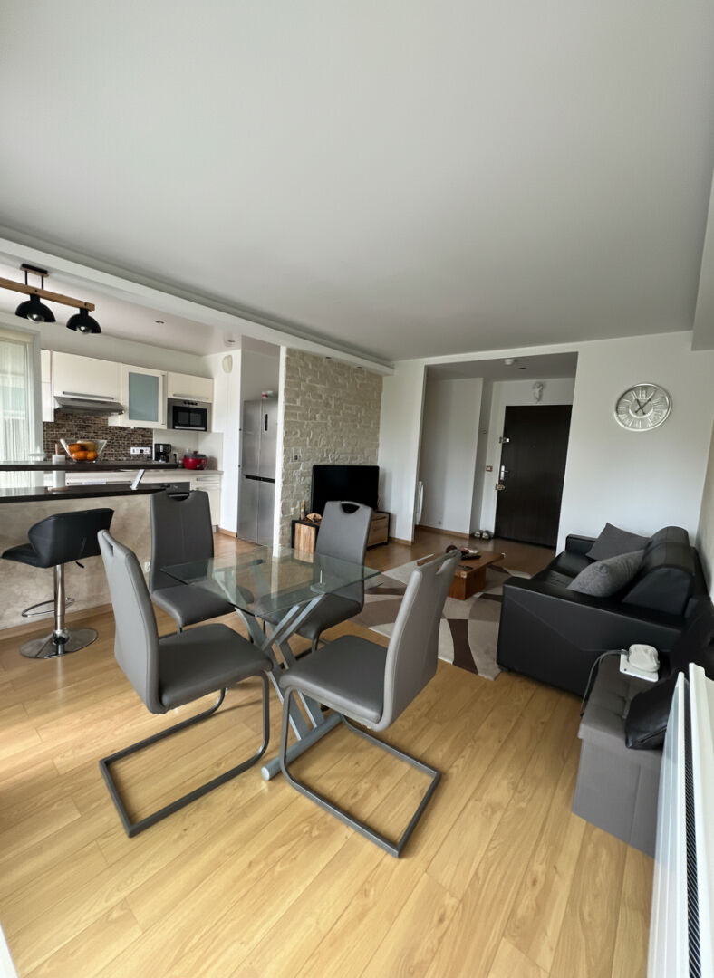 Appartement T3 - 61m² - Livry-Gargan — 3 pièces, 61 m², 2 chambres — photo 3