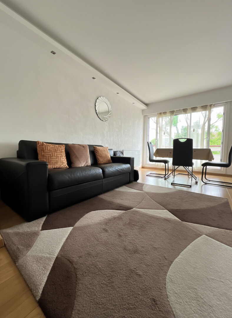 Appartement T3 - 61m² - Livry-Gargan — 3 pièces, 61 m², 2 chambres — photo 4