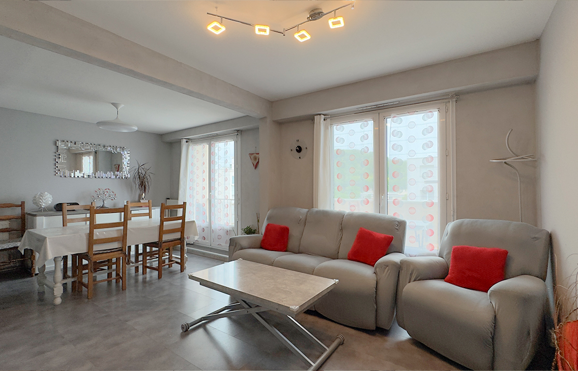 Maison à vendre, 56m², MONTMOROT