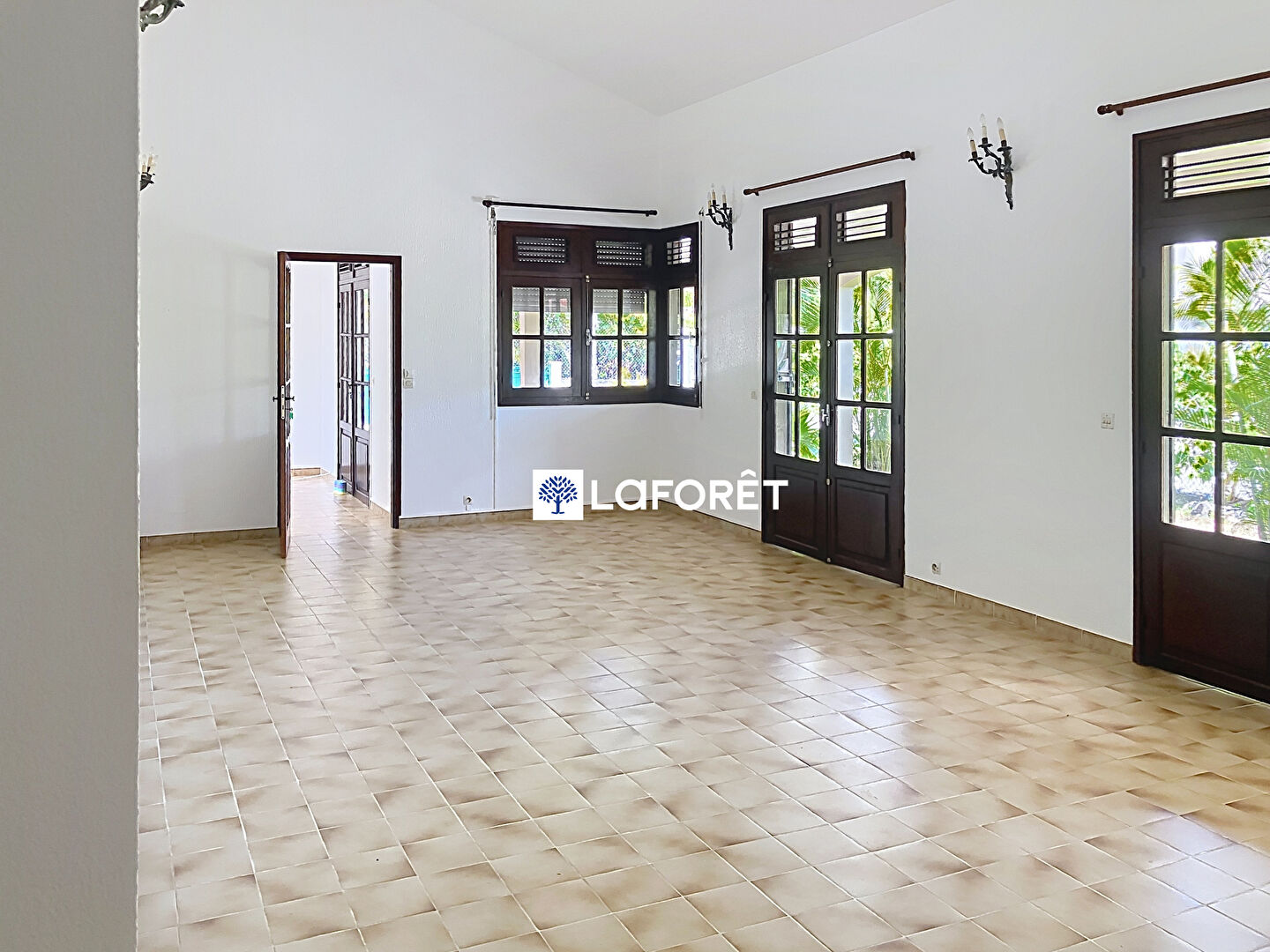 Maison à louer, 150m², LE GOSIER
