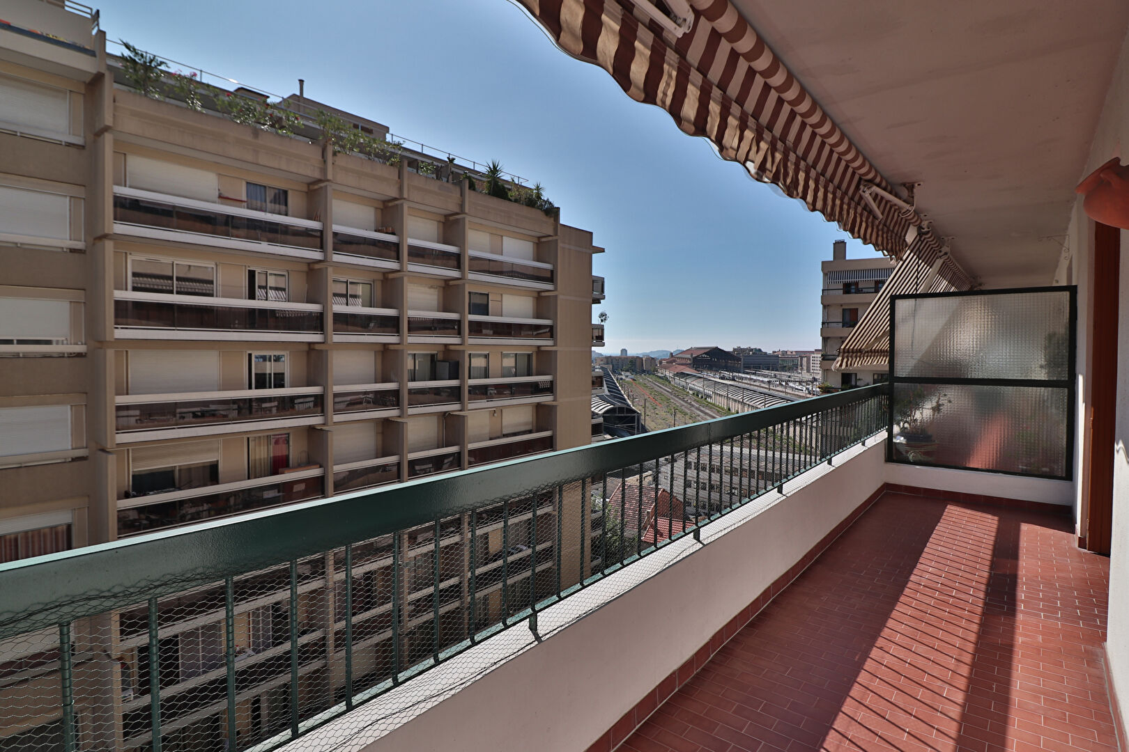 Appartement a louer marseille-1er-arrondissement - 3 pièce(s) - 68.03 m2 - Surfyn