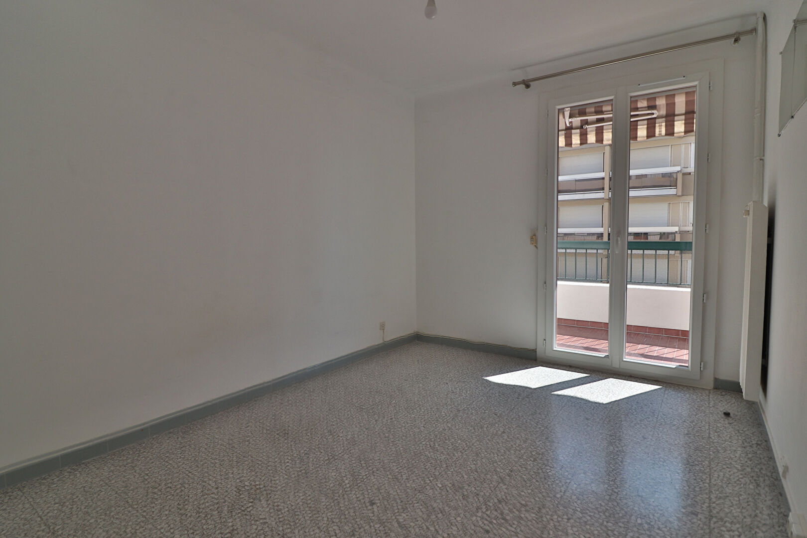 Appartement a louer marseille-1er-arrondissement - 3 pièce(s) - 68.03 m2 - Surfyn