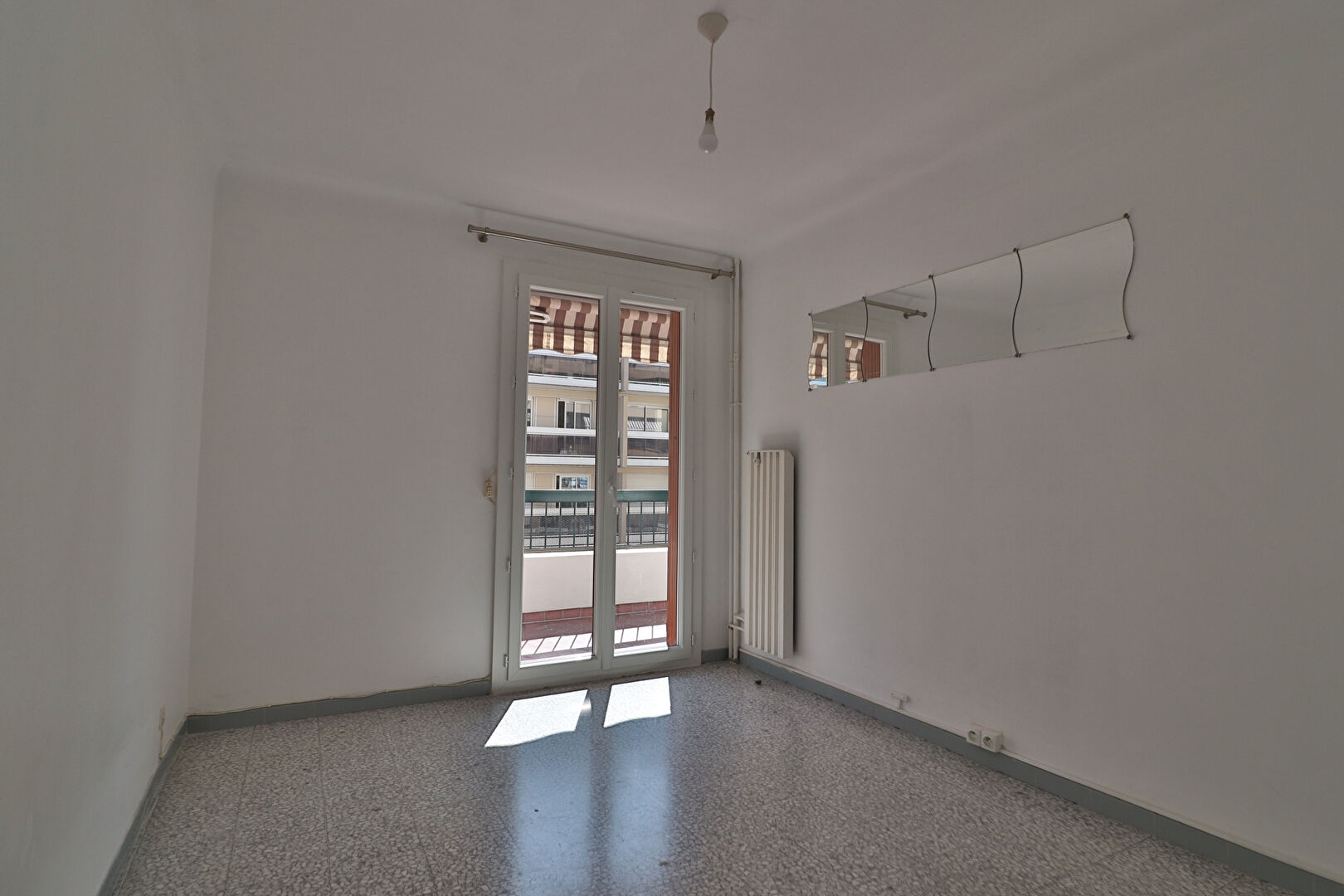 Appartement a louer marseille-1er-arrondissement - 3 pièce(s) - 68.03 m2 - Surfyn