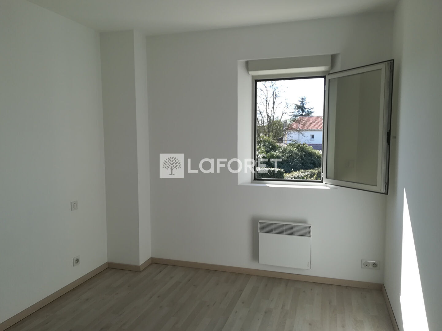 Maison à louer, 102m², MALLEMORT